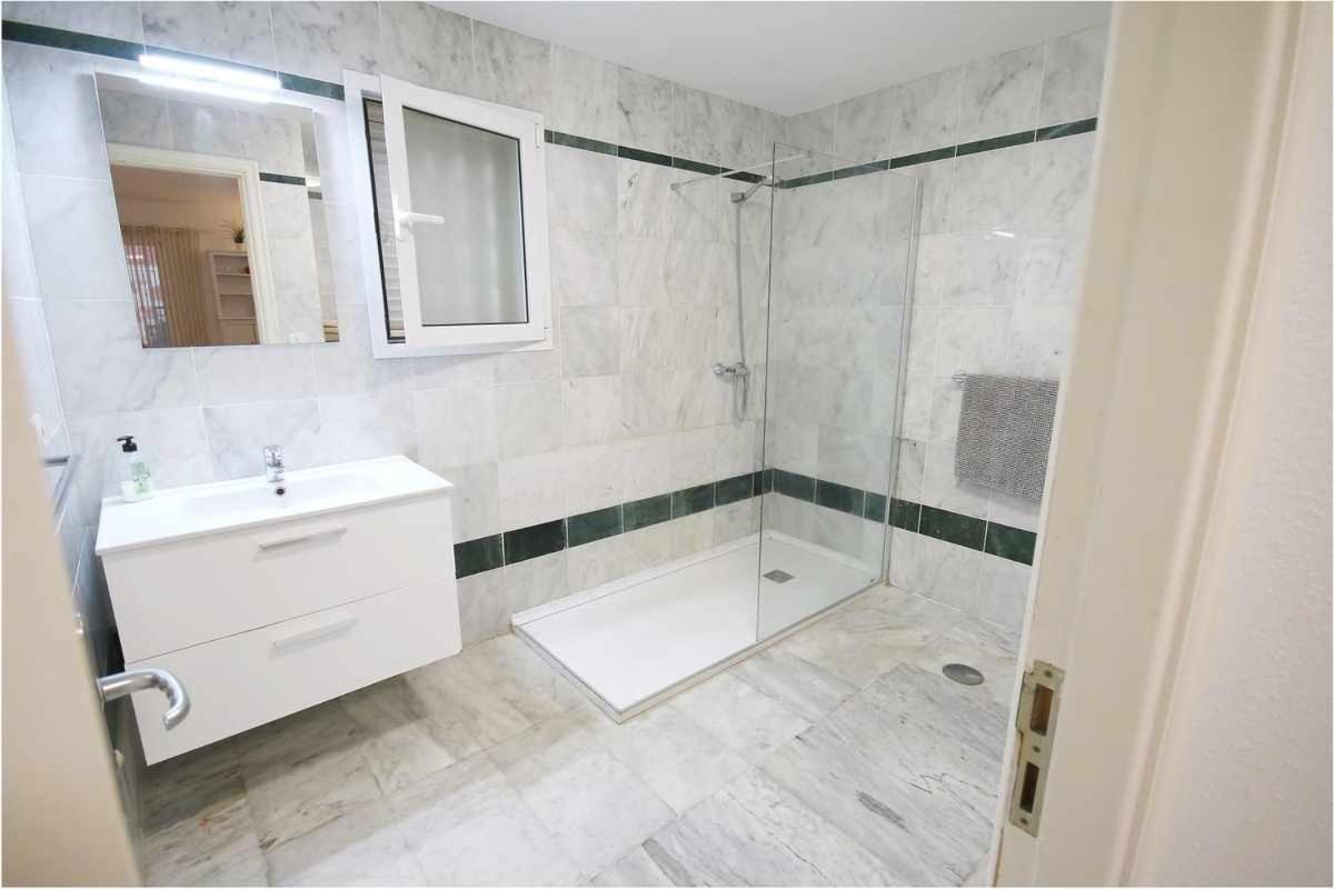 Dinastia B401 By Tenerife Rental & Sales Los Cristianos  Eksteriør bilde
